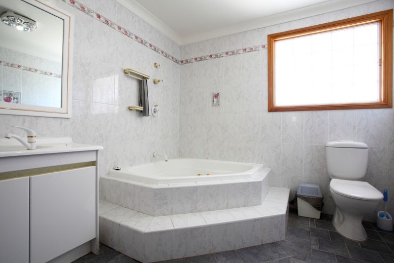 Top Bathtub Installation Companies in Van Nuys, CA